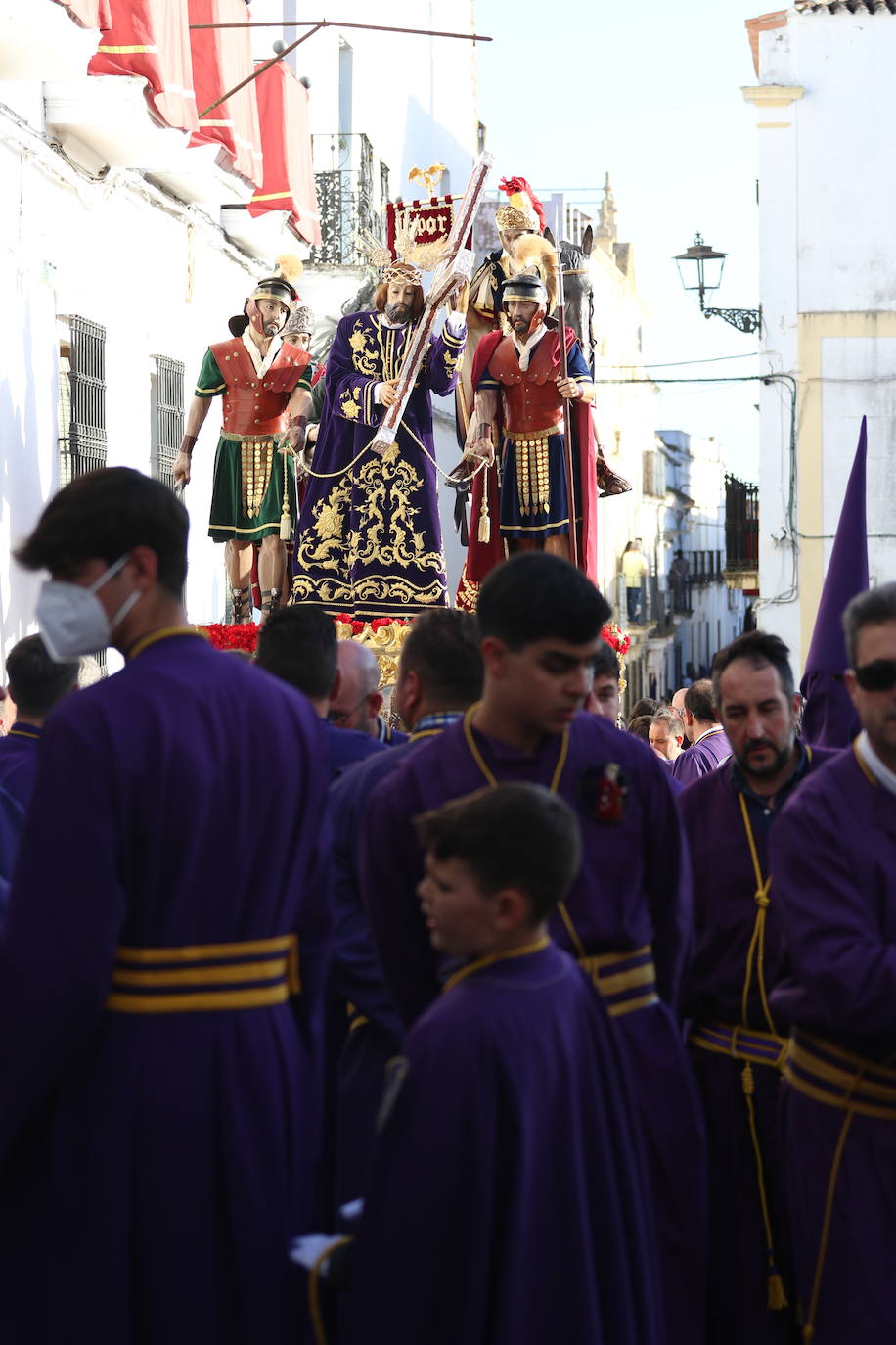 Fotos: El fervor envuelve la tarde de Viernes Santo en Jerez de los Caballeros