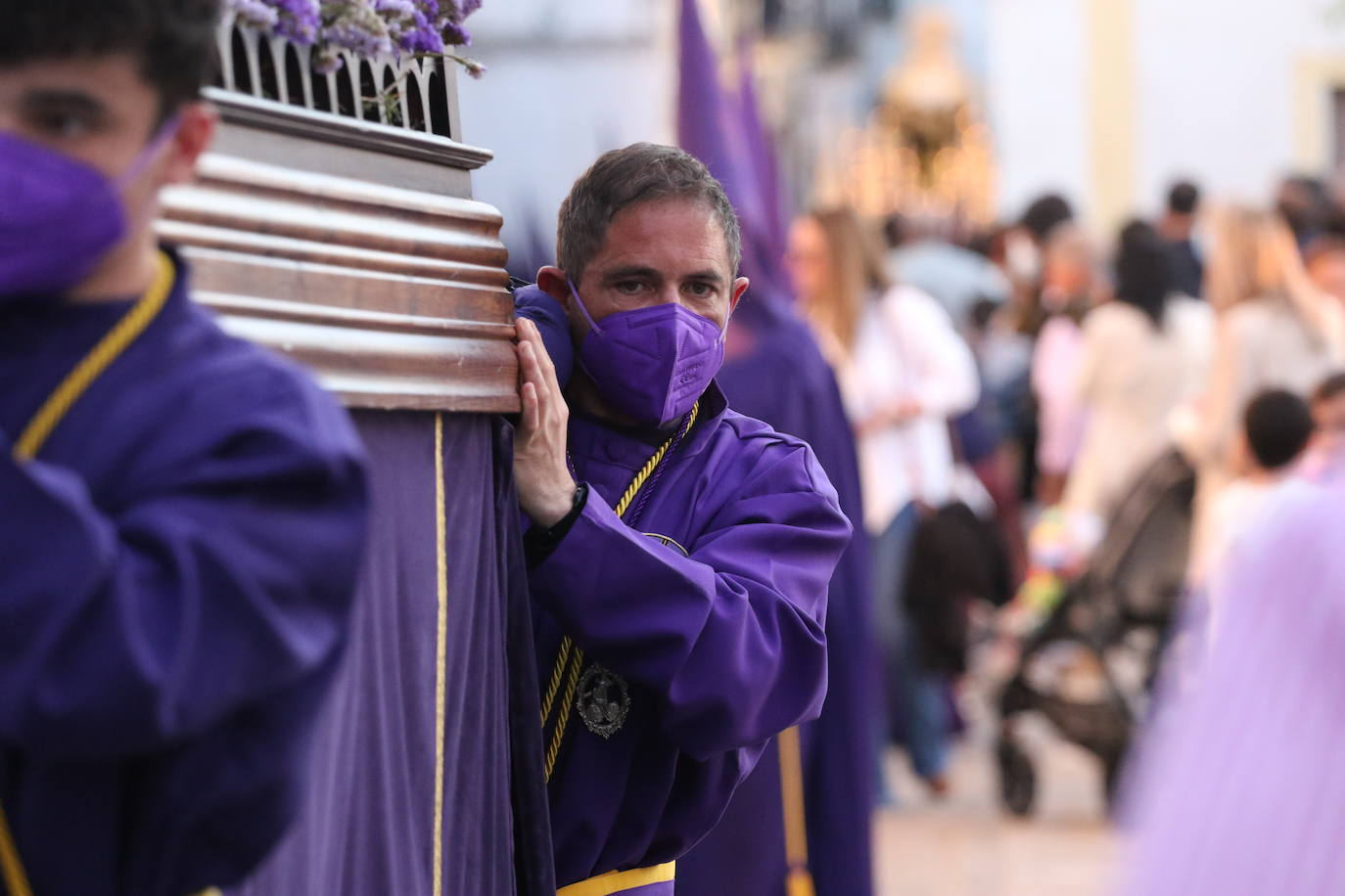 Fotos: El fervor envuelve la tarde de Viernes Santo en Jerez de los Caballeros
