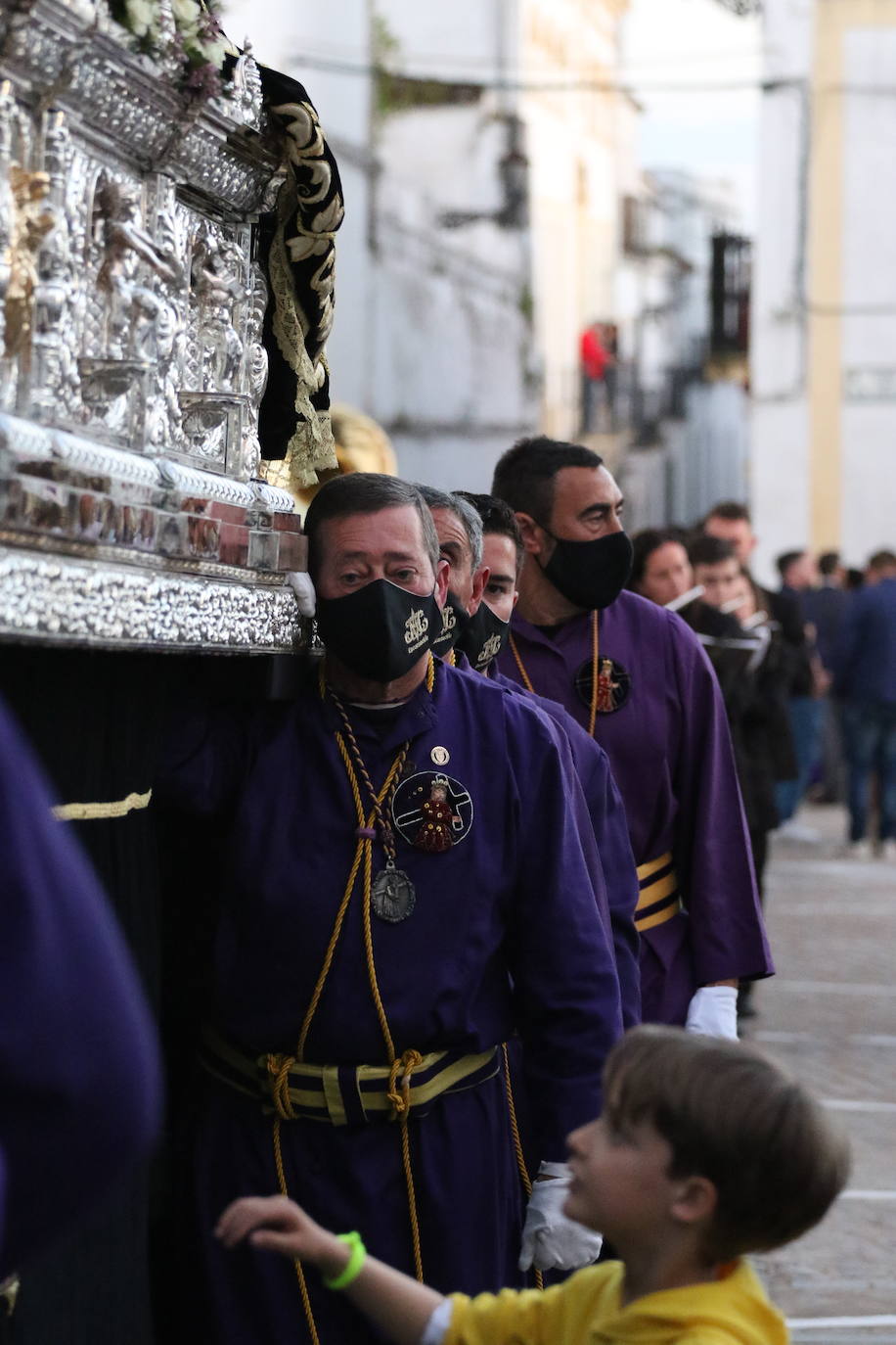 Fotos: El fervor envuelve la tarde de Viernes Santo en Jerez de los Caballeros