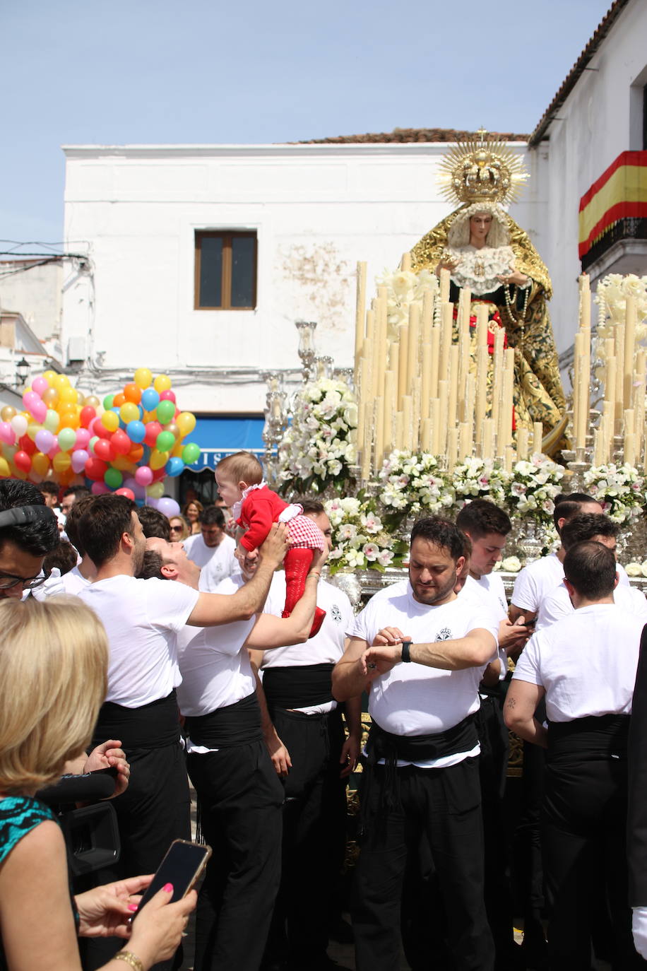 Fotos: Jerez se despide de su Semana Santa más deseada con un espléndido Domingo de Resurrección