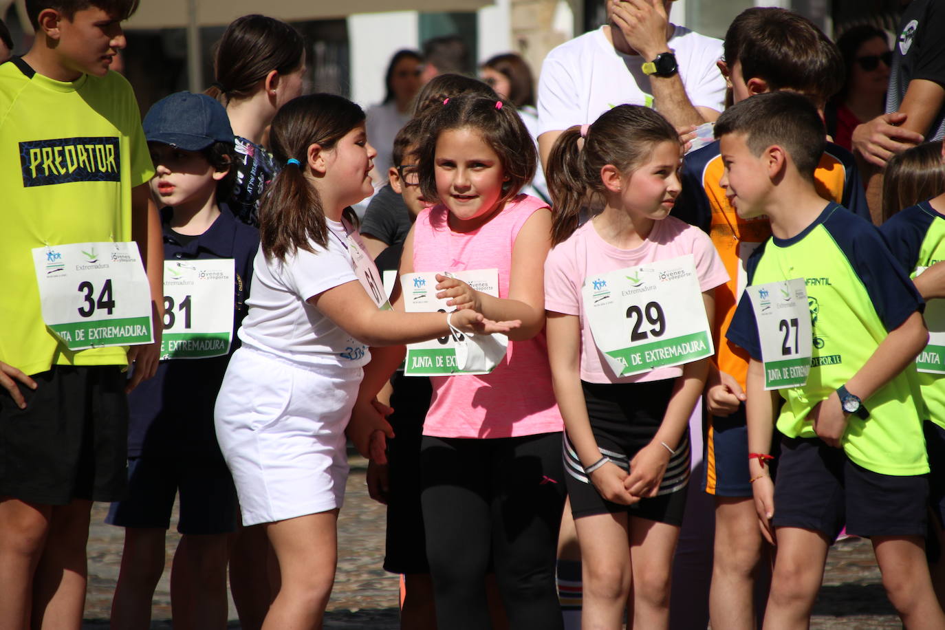 Fotos: Bruno Paixão y Anabel Benítez, vencedores de la XXIII Carrera Popular de Jerez de los Caballeros