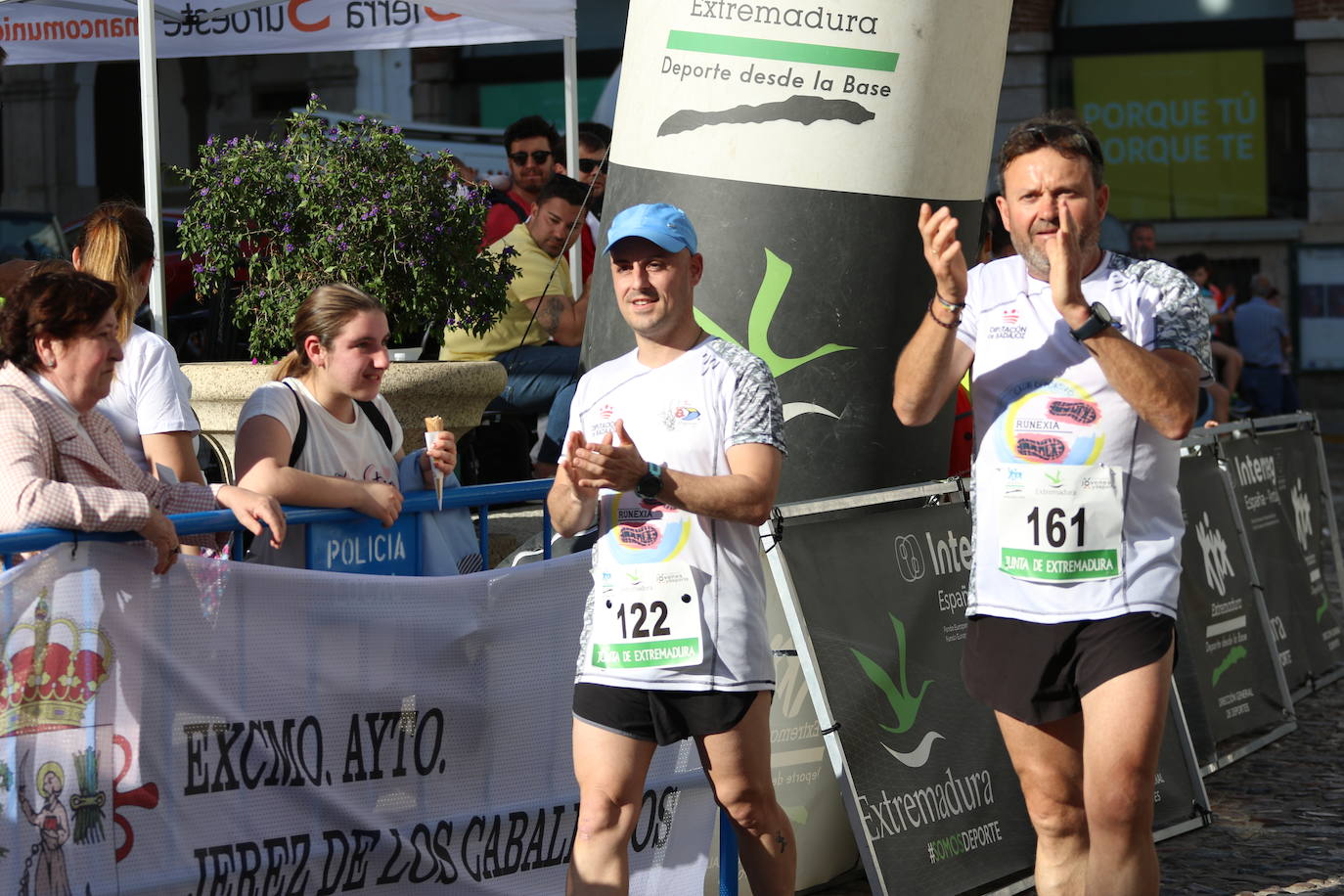Fotos: Bruno Paixão y Anabel Benítez, vencedores de la XXIII Carrera Popular de Jerez de los Caballeros