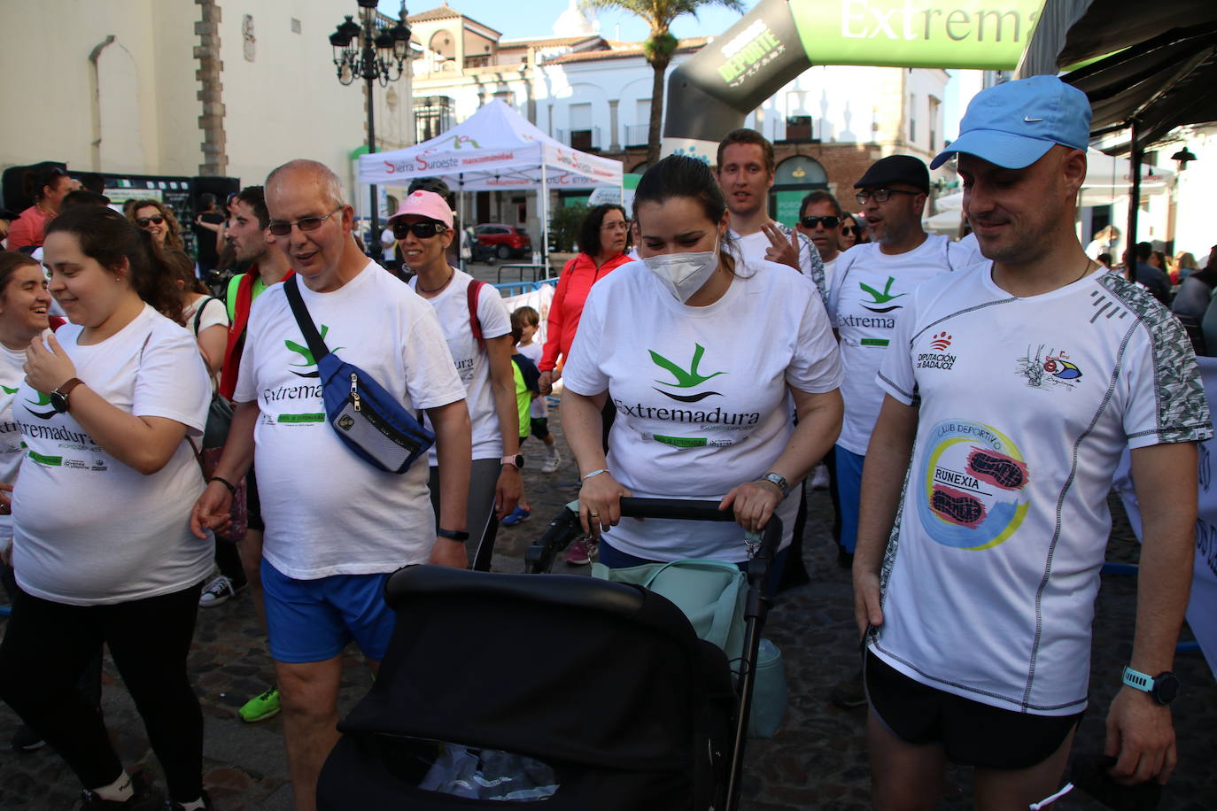 Fotos: Bruno Paixão y Anabel Benítez, vencedores de la XXIII Carrera Popular de Jerez de los Caballeros