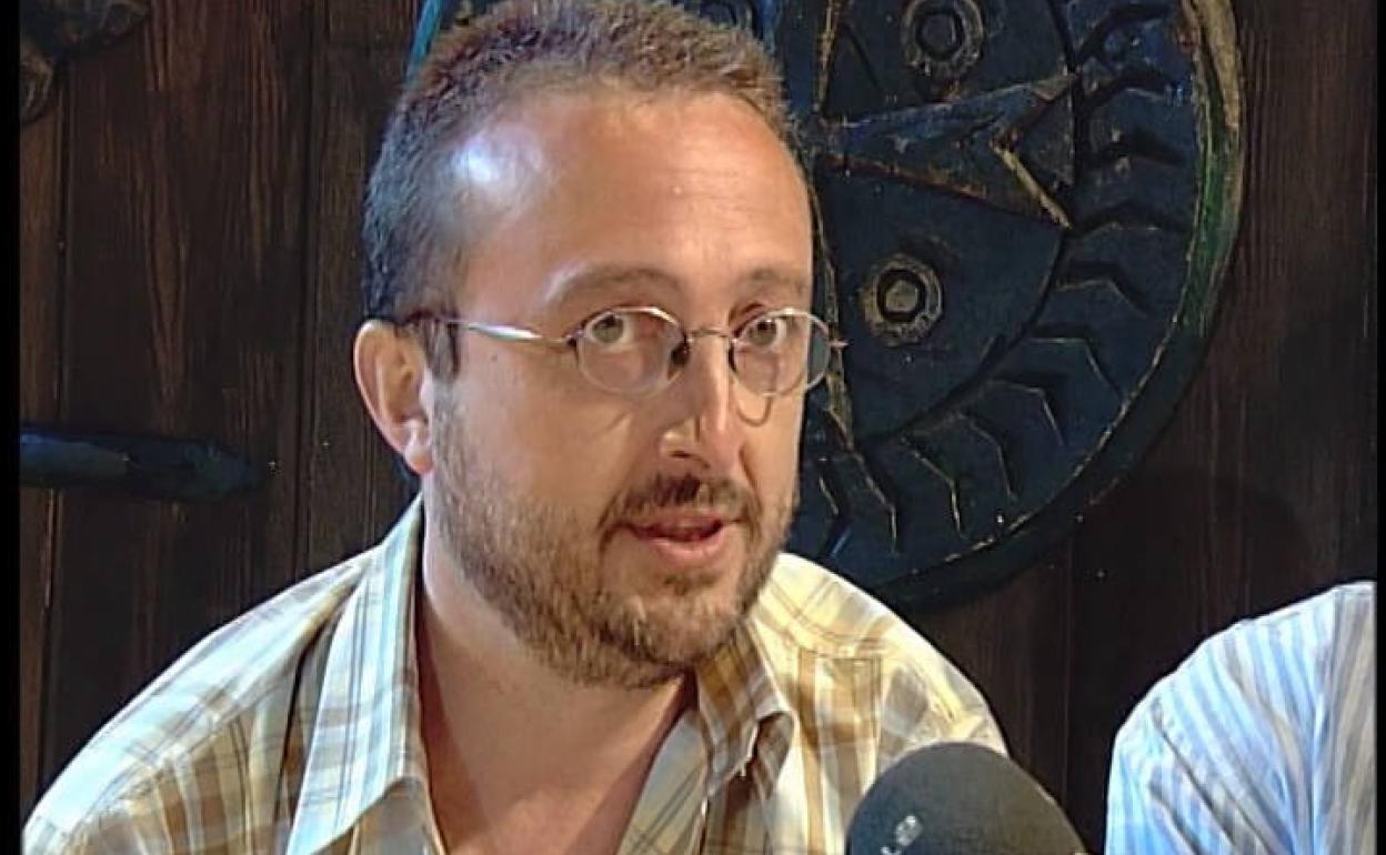 Rafael Morales.