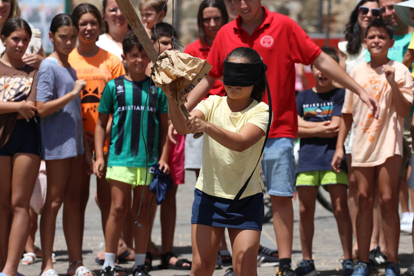 Fotos: El barrio de Santiago celebra este sábado su tradicional «velá»