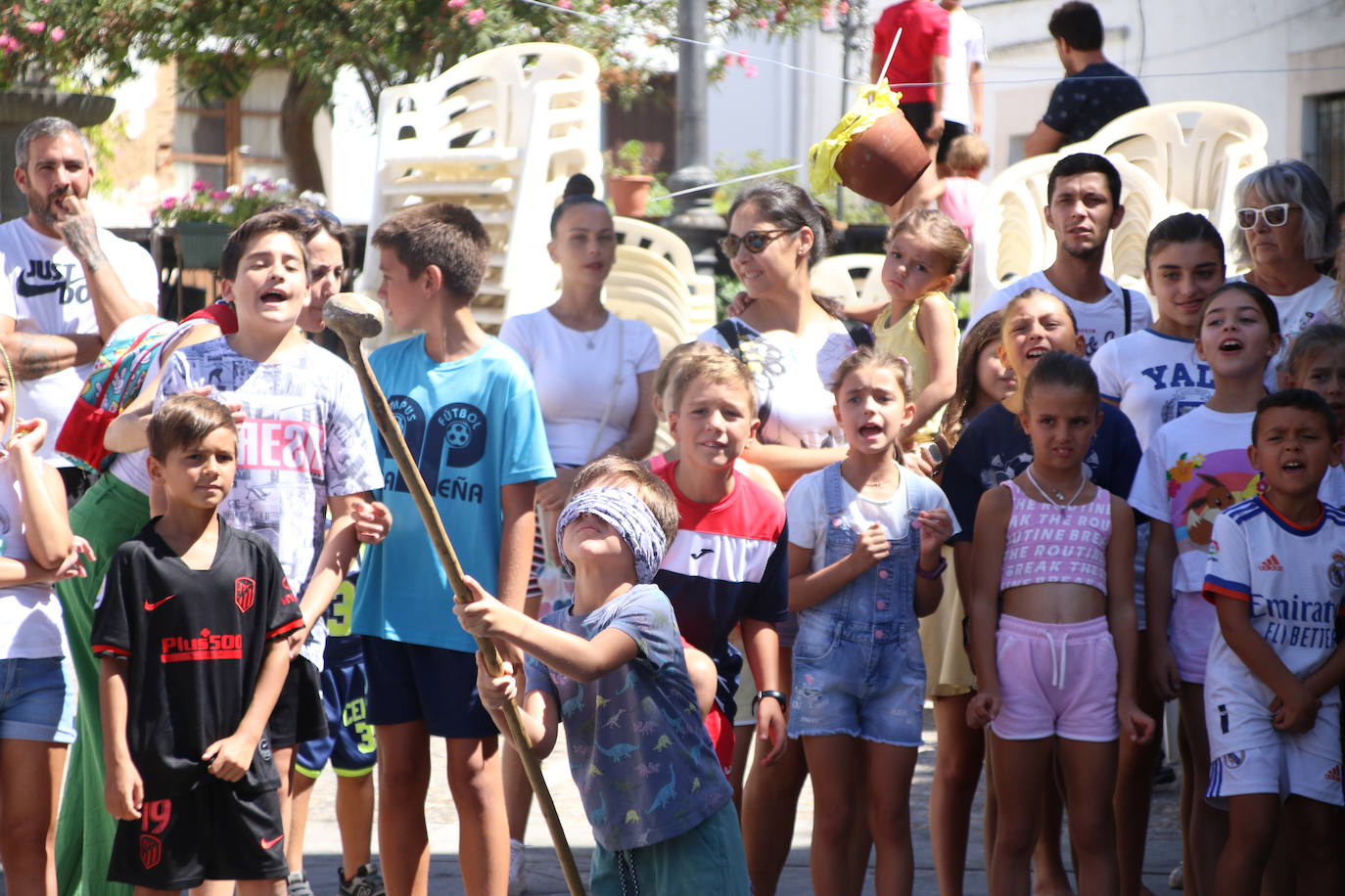 Fotos: El barrio de Santa María continúa este sábado con su tradicional «velá»