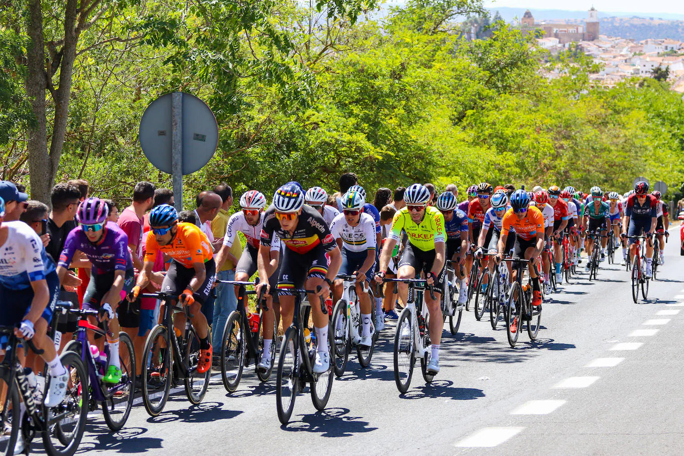 Fotos: Jerez de los Caballeros vive la emoción de la Vuelta Ciclista a España