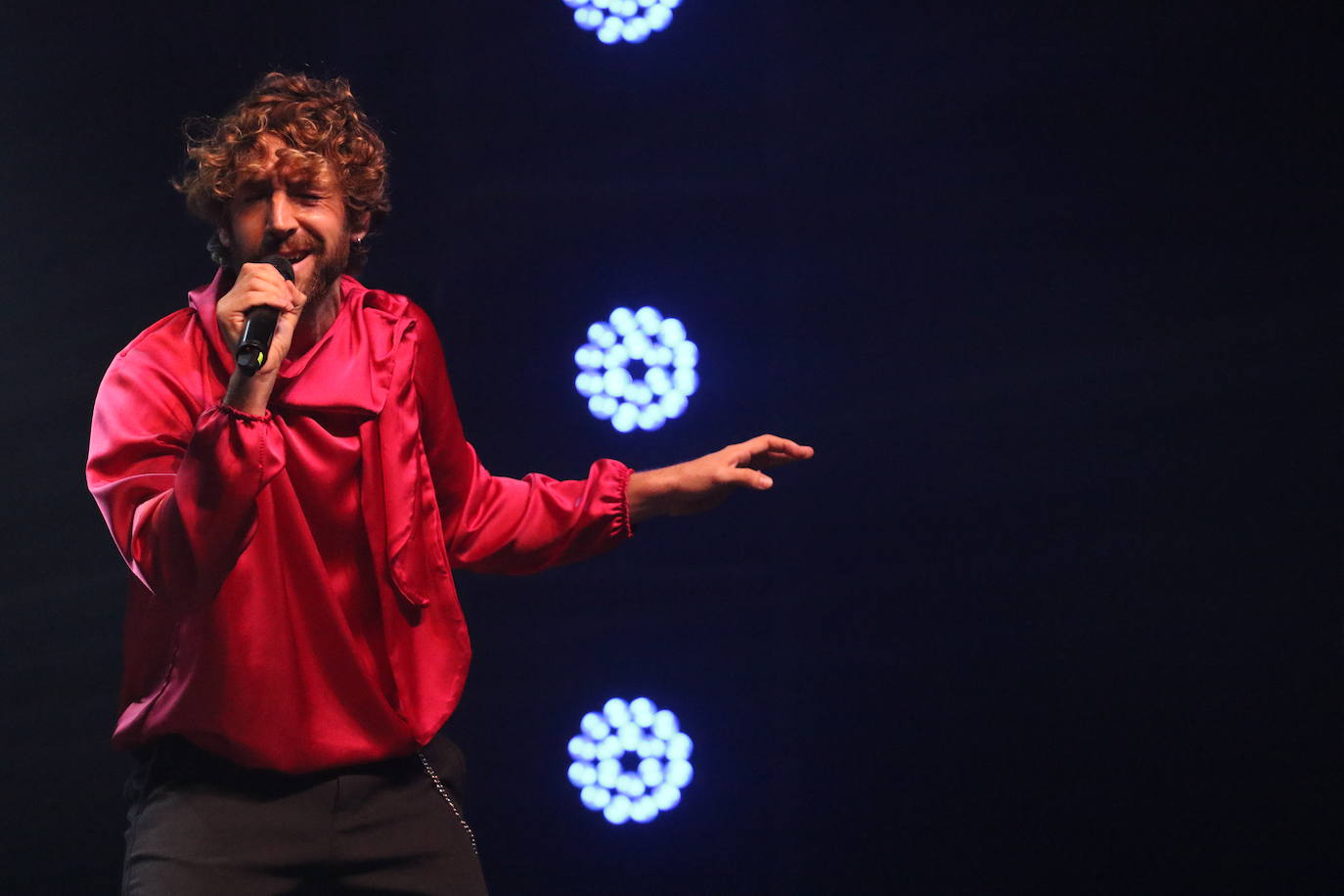Fotos: Ana Nina, ganadora del Festival de la Canción de Extremadura 2022