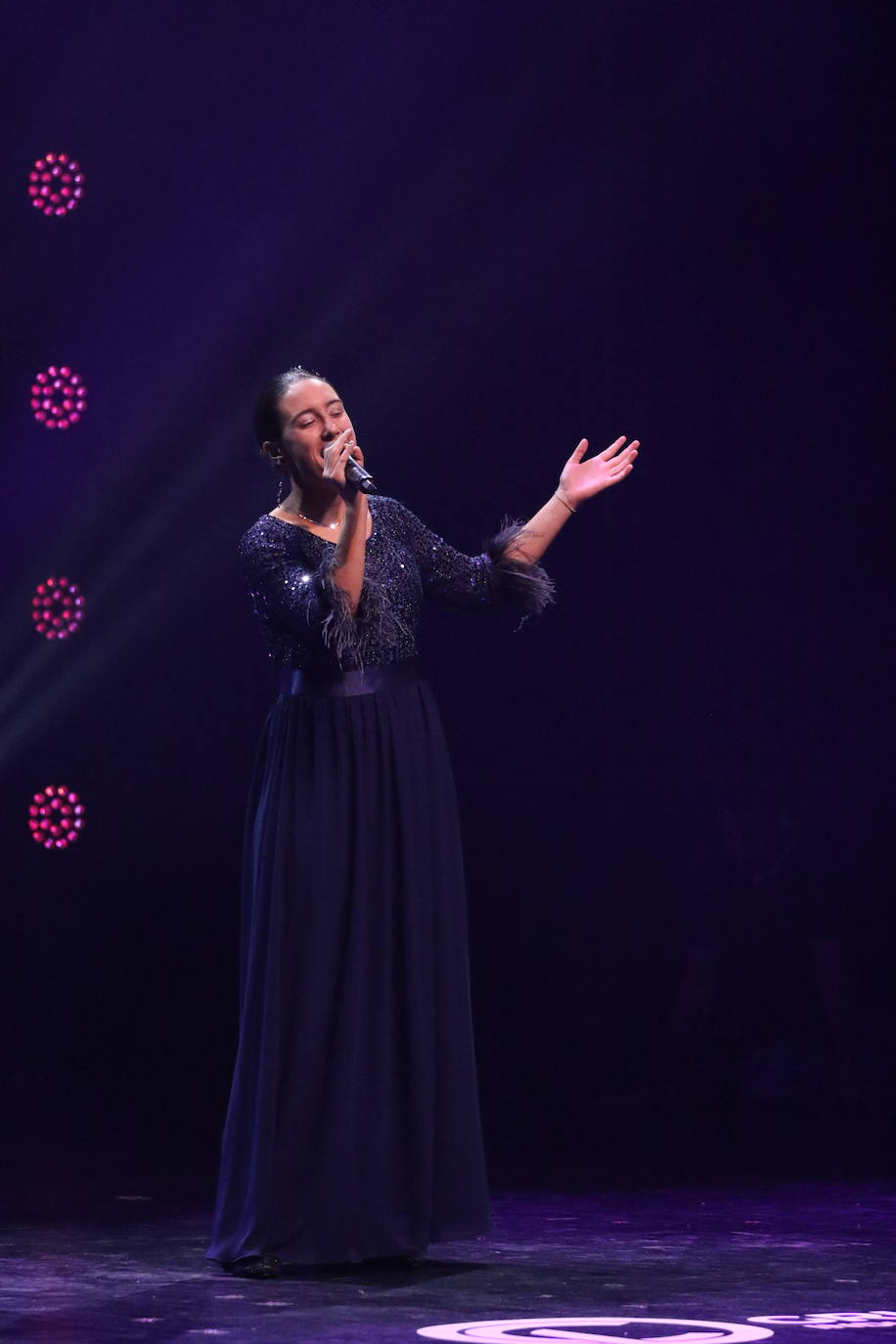 Fotos: Ana Nina, ganadora del Festival de la Canción de Extremadura 2022