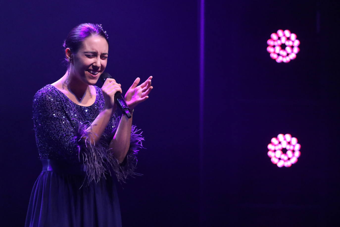 Fotos: Ana Nina, ganadora del Festival de la Canción de Extremadura 2022