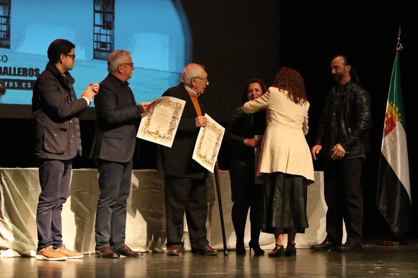 Fotos: Jerez conmemora los 40 años de ayuntamientos democráticos con un homenaje a las mujeres y hombres que han formado parte de la Corporación Municipal
