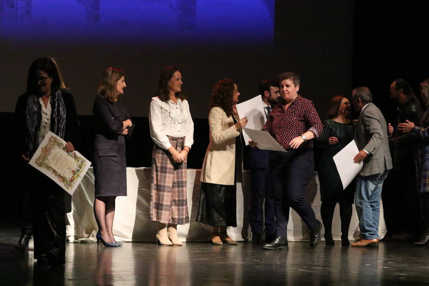 Fotos: Jerez conmemora los 40 años de ayuntamientos democráticos con un homenaje a las mujeres y hombres que han formado parte de la Corporación Municipal