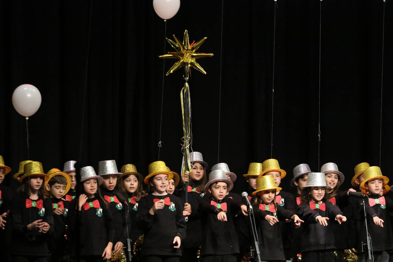 Fotos: Jerez de los Caballeros celebra una nueva edición de su tradicional &#039;Certamen de Villancicos&#039;