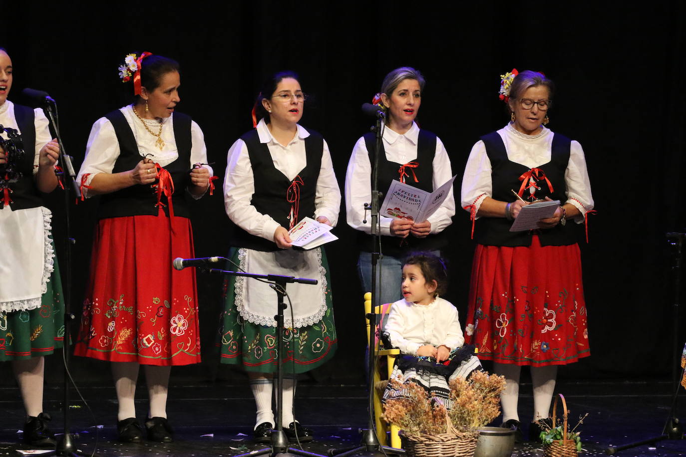 Fotos: Jerez de los Caballeros celebra una nueva edición de su tradicional &#039;Certamen de Villancicos&#039;