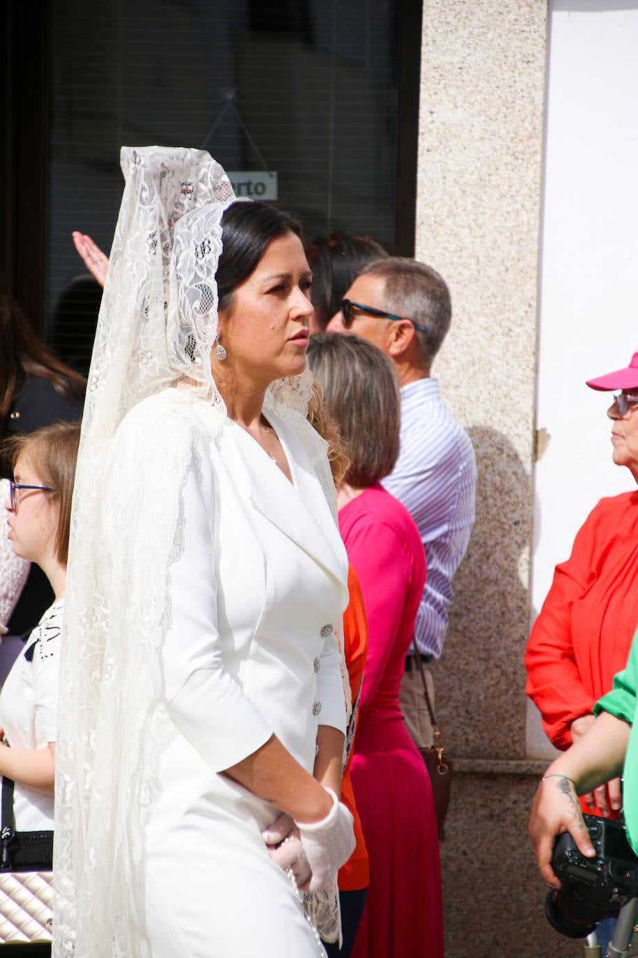 Fotogalería I: Jerez de los Caballeros despide su Semana Santa 2023 con un jubiloso Domingo de Resurrección
