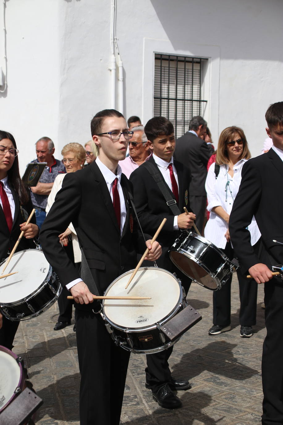 Fotogalería II: Jerez de los Caballeros despide su Semana Santa 2023 con un jubiloso Domingo de Resurrección