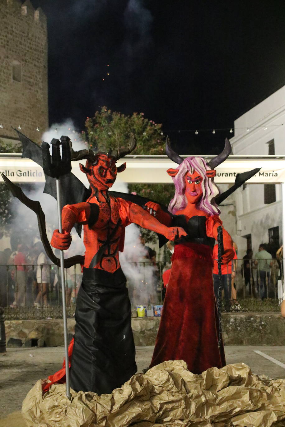 La «Quema del rabo del diablo», en imágenes