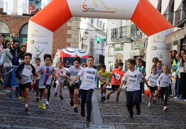 La Junta de Cofradías organiza, este domingo, la XIII «Carrera y caminata solidaria»