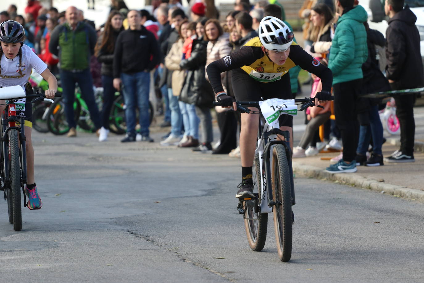 Fotos: Éxito de participación en el II Duatlón Cross Infantil La Bazana 2023