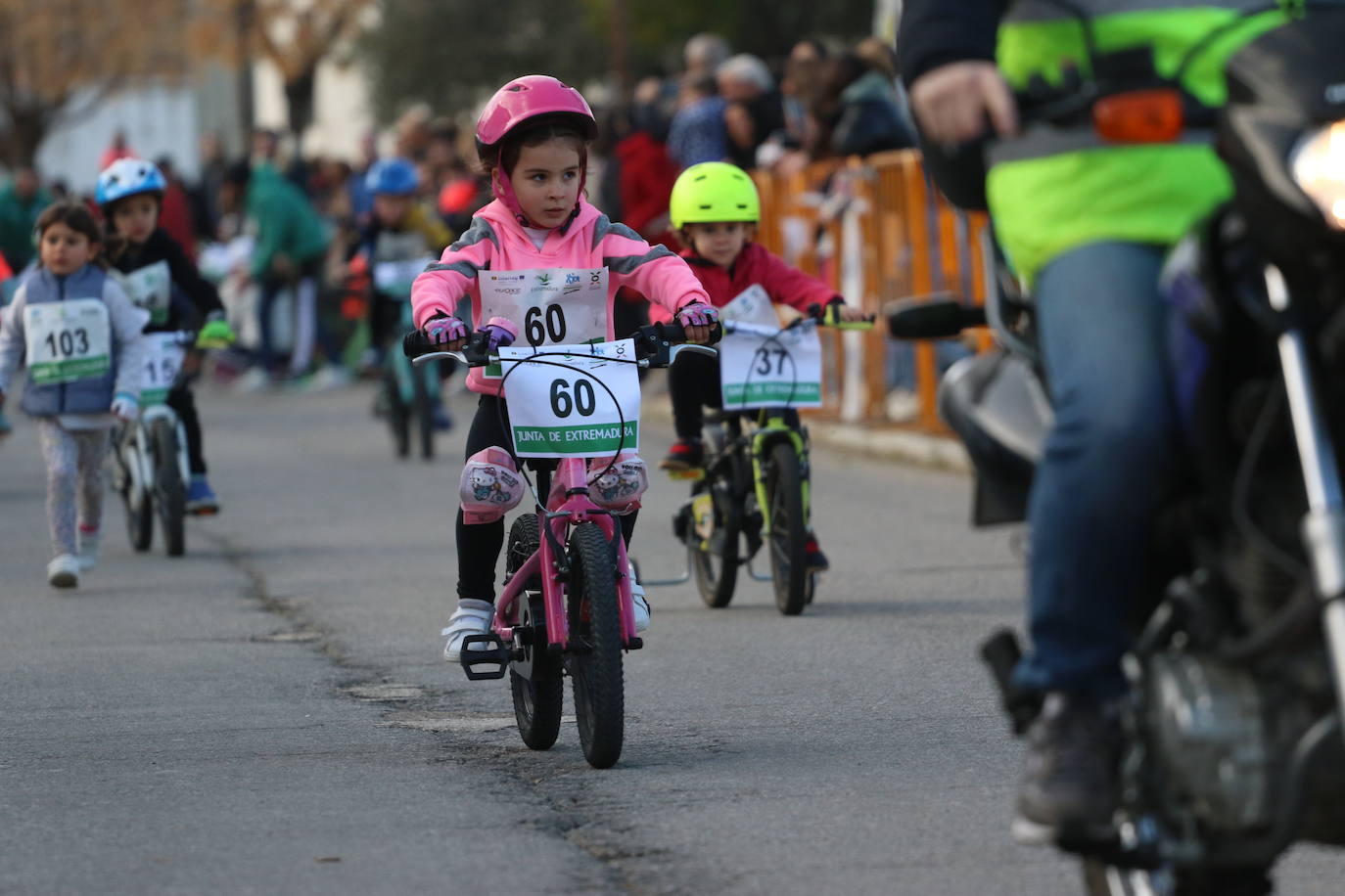 Fotos: Éxito de participación en el II Duatlón Cross Infantil La Bazana 2023