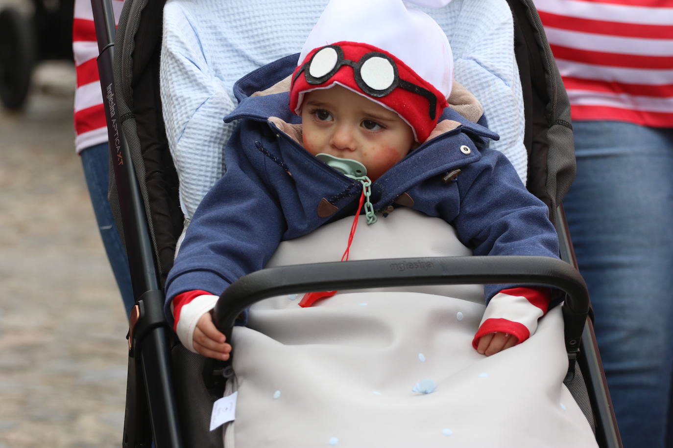 Fotos: Arranca el Carnaval en Jerez de los Caballeros con el desfile de los centros educativos
