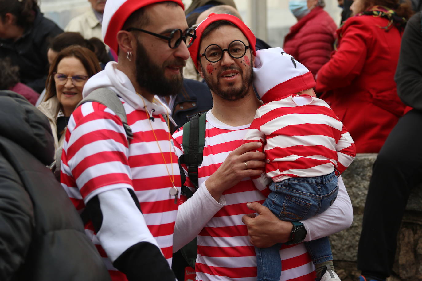 Fotos: Arranca el Carnaval en Jerez de los Caballeros con el desfile de los centros educativos