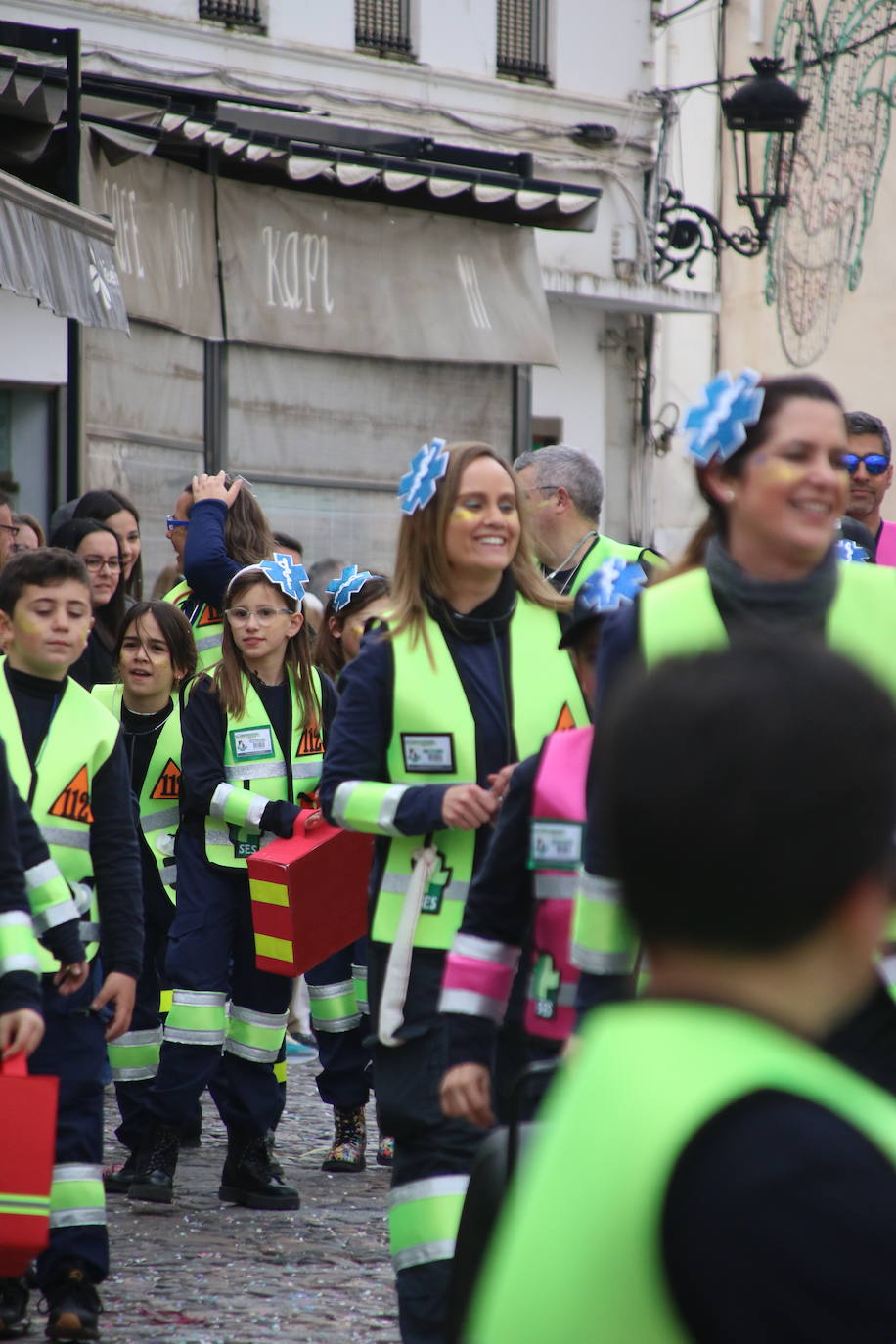 Fotos: Arranca el Carnaval en Jerez de los Caballeros con el desfile de los centros educativos