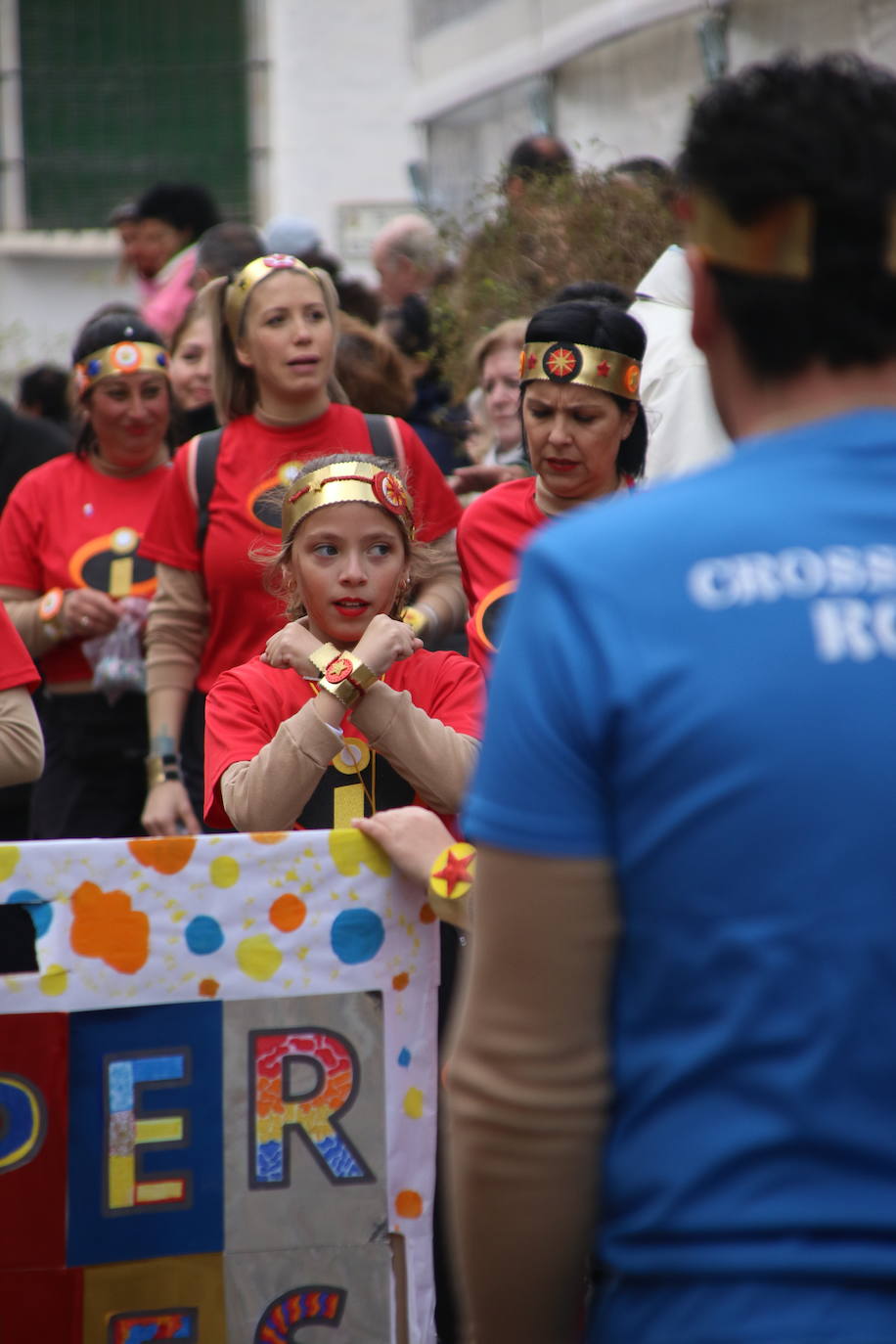 Fotos: Arranca el Carnaval en Jerez de los Caballeros con el desfile de los centros educativos