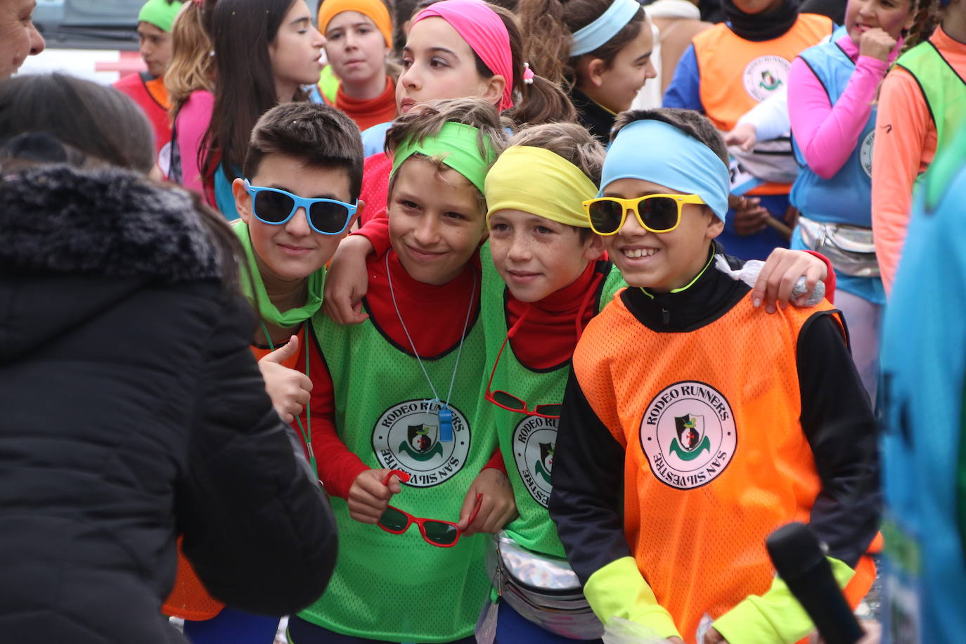 Fotos: Arranca el Carnaval en Jerez de los Caballeros con el desfile de los centros educativos