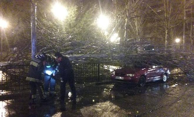 Extremadura mantiene activada hoy la alerta amarilla por el fuerte viento