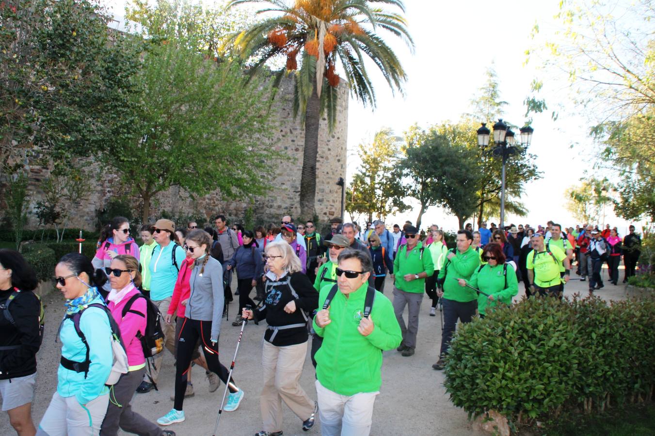 La VIII Ruta templaria reúne a unos 200 senderistas en Jerez