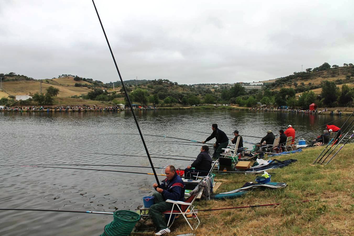 El 4 de junio se celebra una nueva edición del Concurso nocturno de pesca ‘Charca de la Albuera’
