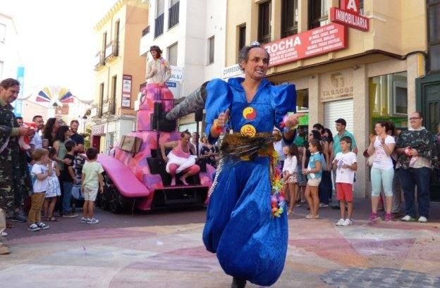 Escena del espectáculo 'Tanque Gurugú', de Asaco Producciones.