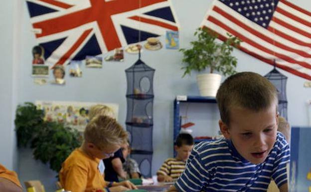 Educación convoca 738 plazas de inmersión lingüística en inglés para verano
