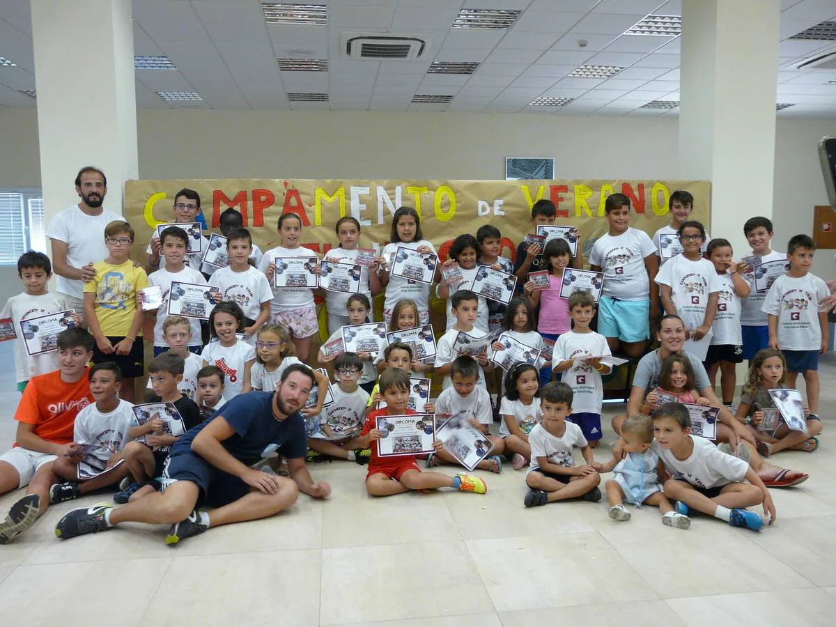 Niños en el campamento de verano organizado por la Fundación Alfonso Gallardo para hijos y nietos de trabajadores del Grupo Gallardo Balboa.