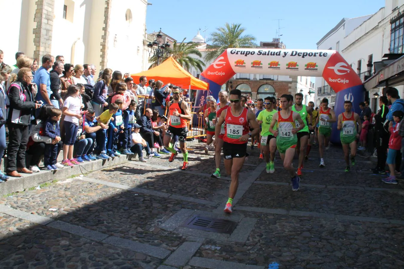 Son muchos los jerezanos y jerezanas que practican este deporte en Jerez. Archivo HOY Jerez.