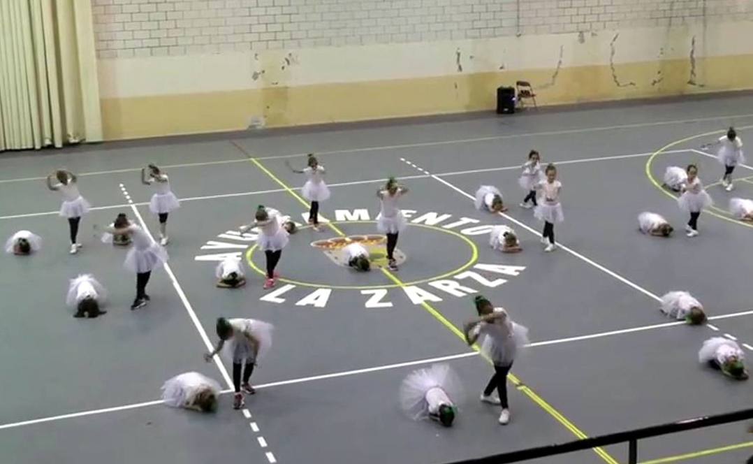 Exhibición de gimnasia coreográfica 