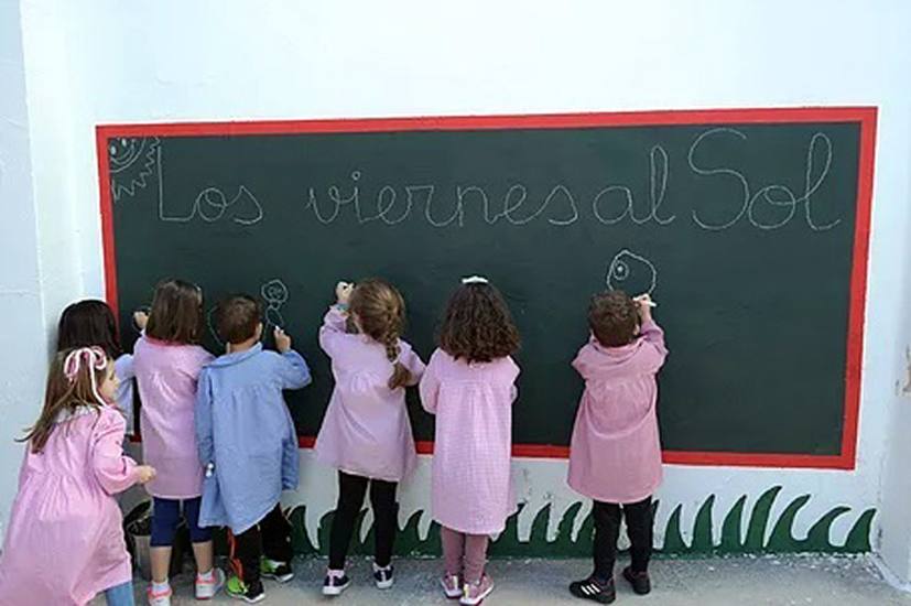 Un grupo de alumnos durante una de las actividades