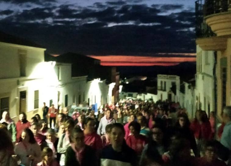 Los numerosos participantes mostraron su solidaridad 