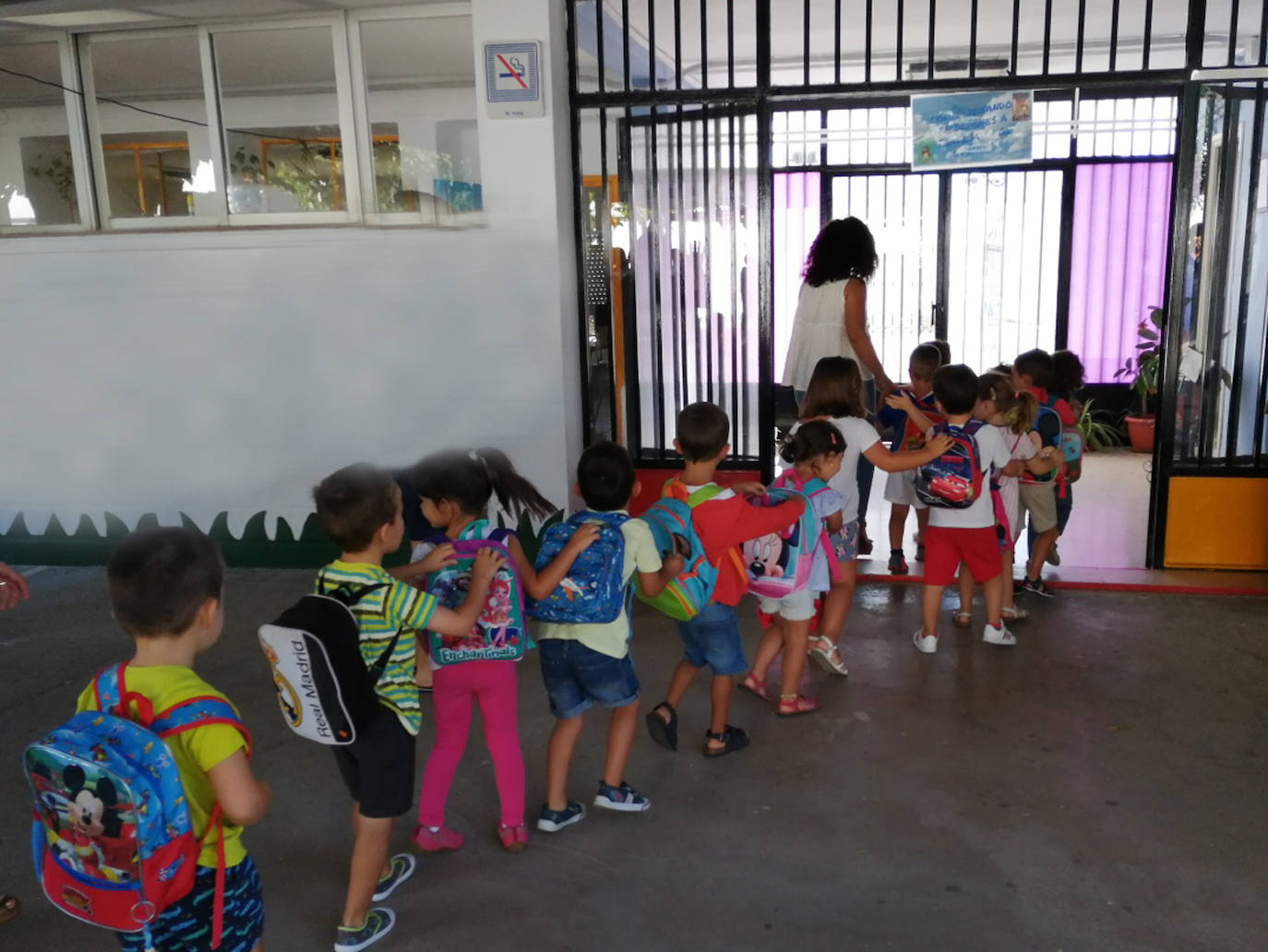 El plazo para matricular alumnos en el colegio será del 1 al 24 de abril