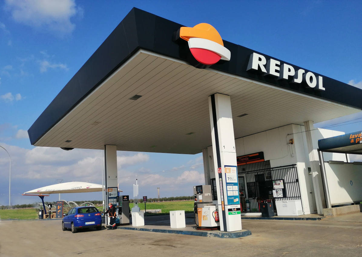 La gasolinera abrirá el sábado y el domingo por la mañana