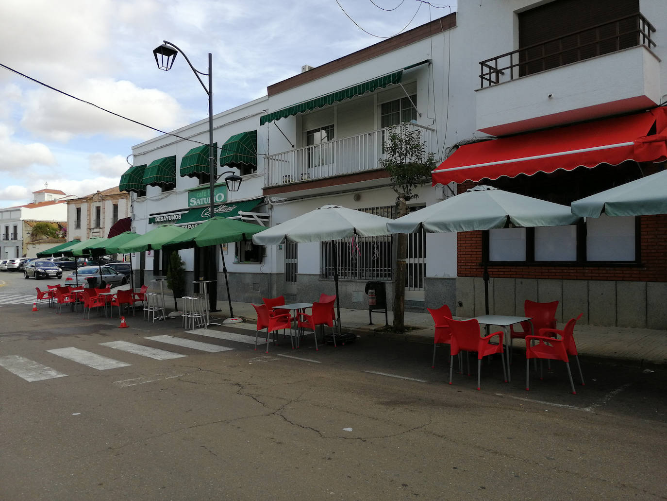Las terrazas admitirán mesas de 10 personas