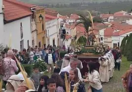 La procesión de La Burrita, en la calle La Iglesia