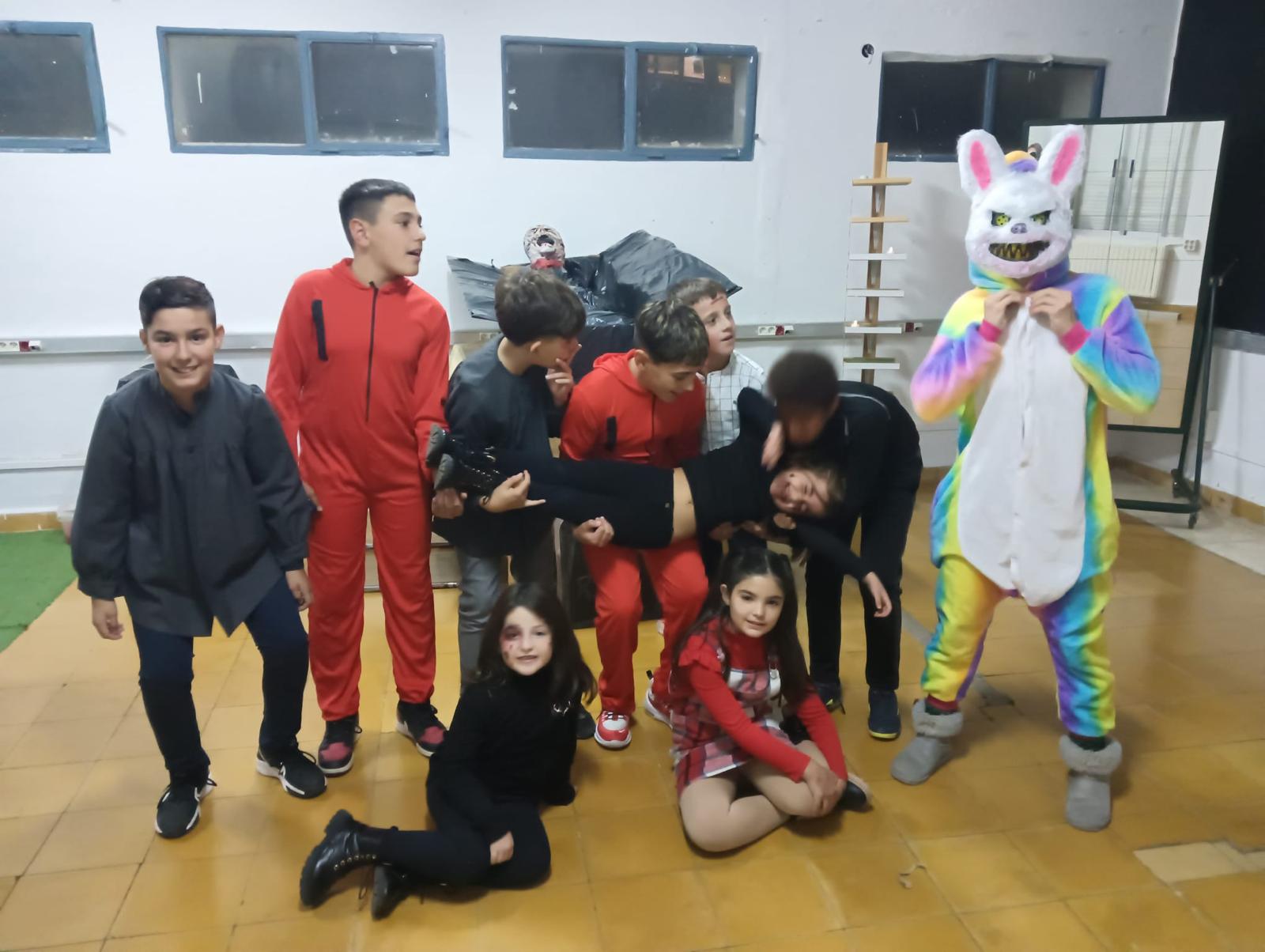 Algunos de los niños participantes en la actividad