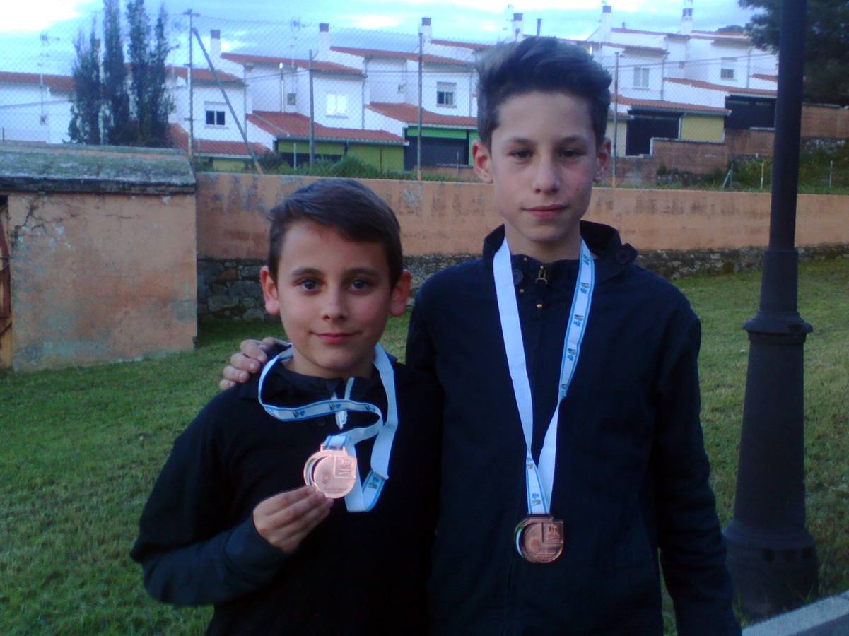 Iván y Francisco, con las medallas conseguidas