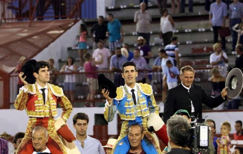 López Simón, Alejandro Talavante y el mayoral, Ángel Pérez