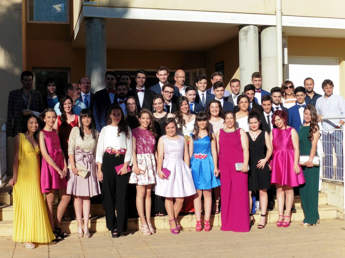 Foto de familia de los estudiantes