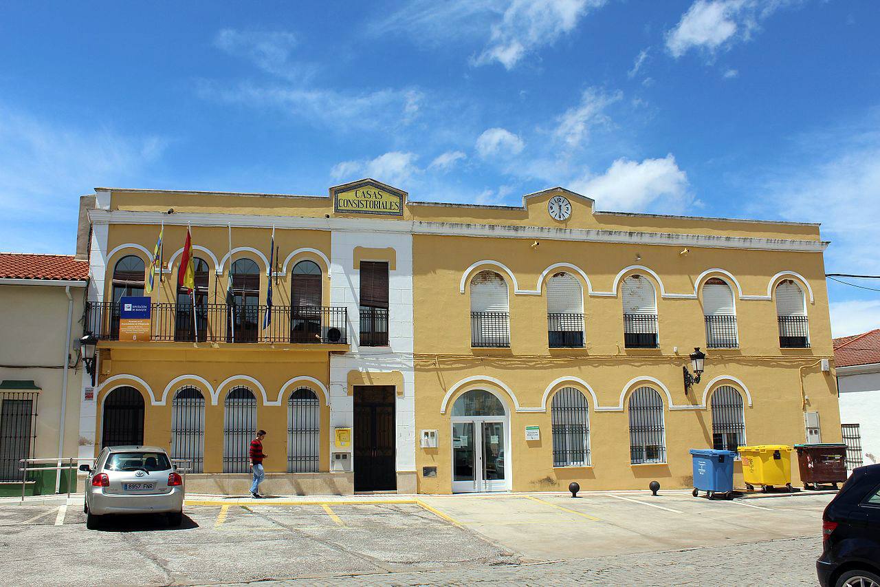Fachada del Ayuntamiento de Villagonzalo