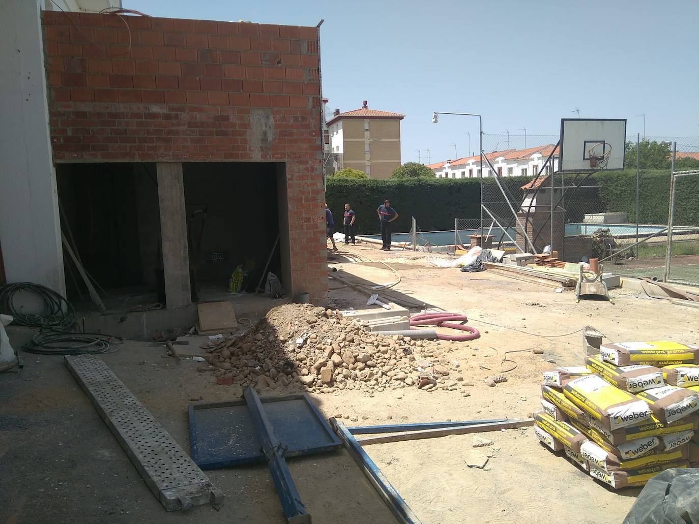 Imagen del la antigua construcción paralizada 