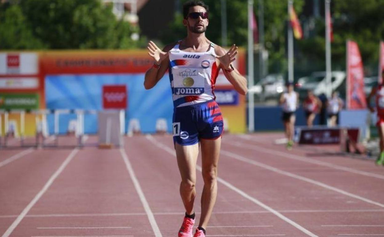 Álvaro, pentacapeón de España en 10 km marcha